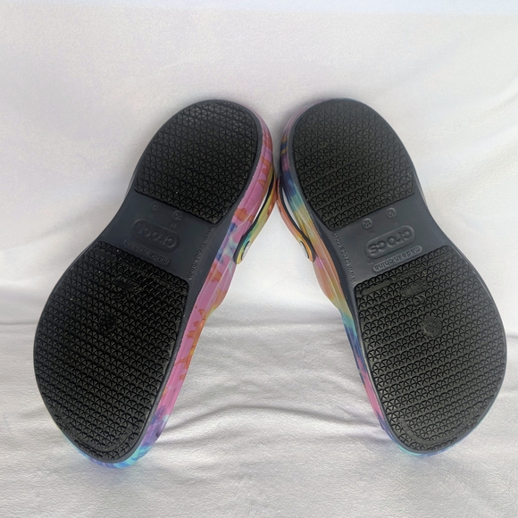 Tie-Dyed Crocs Unisex Men's 10 Or Women's 12 - Picture 5 of 13